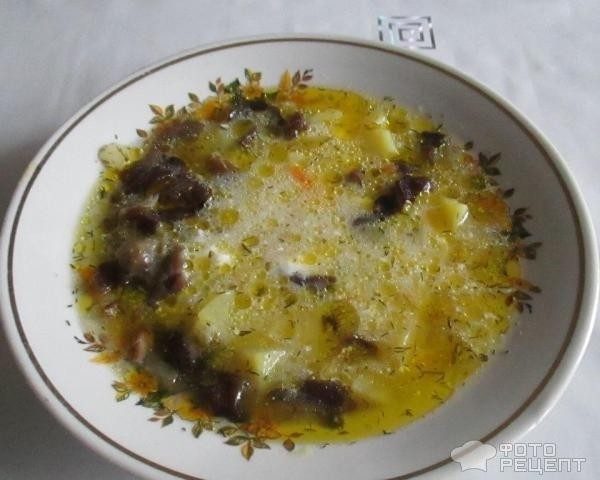 Рецепт: Грибной суп с древесными грибами - вкусен со сметаной