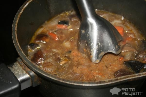 Рецепт: Крем-суп грибной - С неожиданным дополнением в виде фасоли