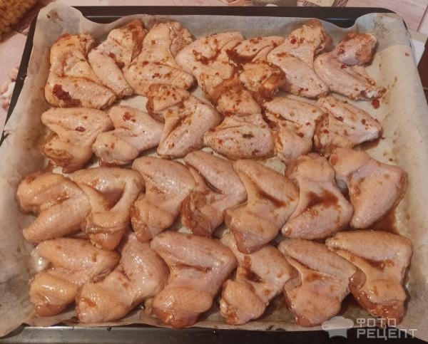 Рецепт: Крылышки в духовке - По-кавказски!