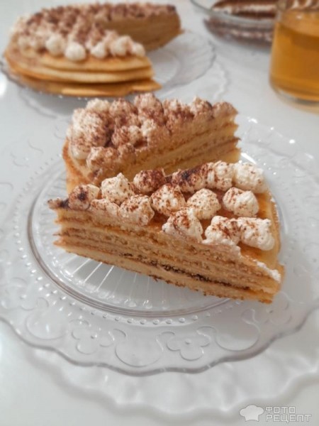 Рецепт: Блинный тортик Тирамису - Праздничный стол на Масленицу. Блины с кремом в стиле популярного десерта Тирамису, вариация классического рецепта.