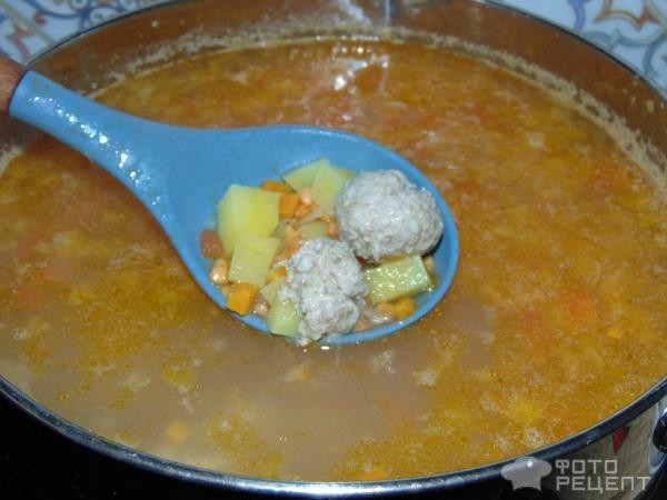 Рецепт: Чечевичный суп - с красной чечевицей и фрикадельками