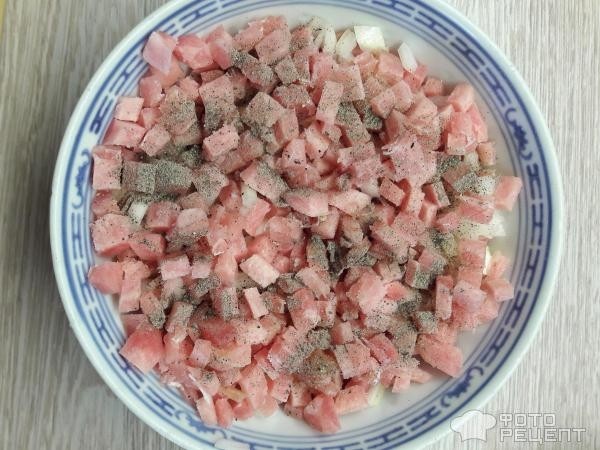Рецепт: Строганина из тунца - Полезное и вкусное рыбное блюдо.