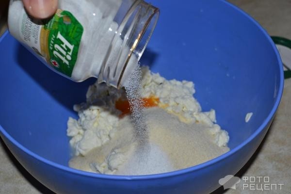 Рецепт: Творожная запеканка с манкой - Без сахара из зерненного творога