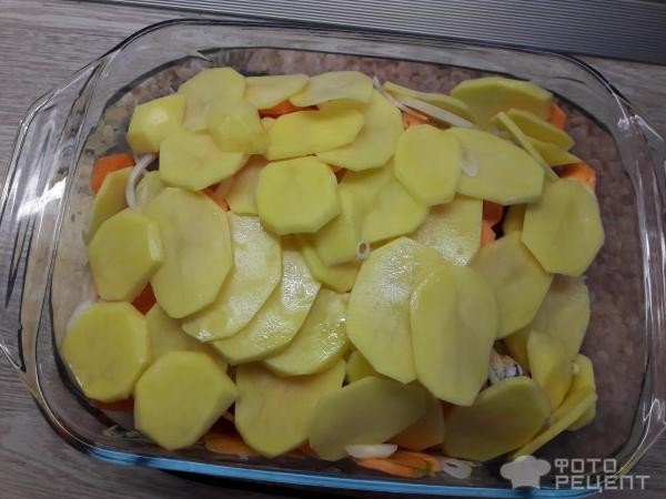 Рецепт: Хек тушеный с морковью и луком - в духовке по-домашнему!