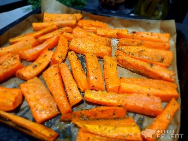 Рецепт: Морковь запеченная со специями - В духовке!