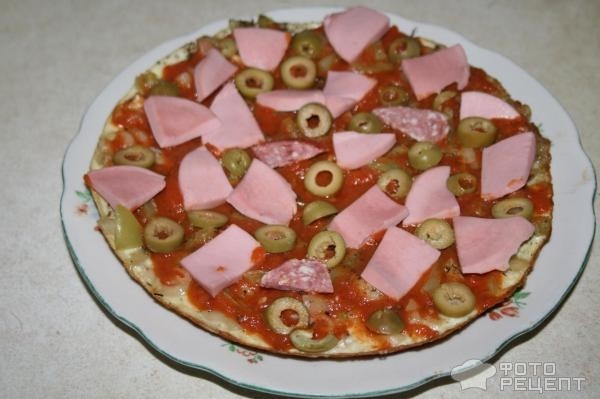 Рецепт: Омлет-пицца - с основой из макаронных изделий