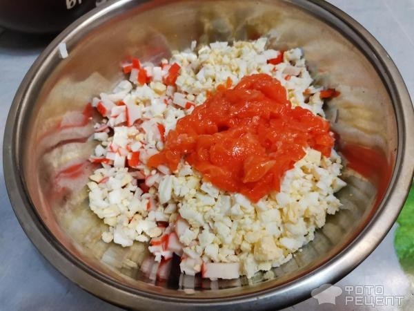 Рецепт: Салат "Царский" - С чесноком и морепродуктами.