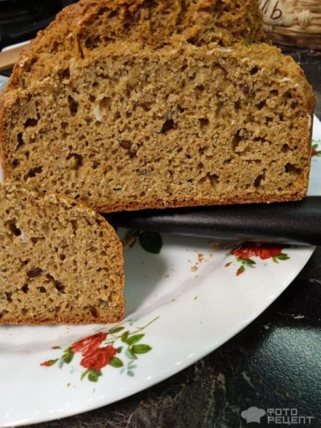 Рецепт: Бездрожжевой хлеб - В духовке. На кефире и пшеничные отруби