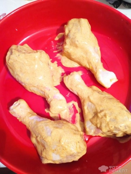 Рецепт: Куриные голени запеченные - Будто с мангала в необычном соусе