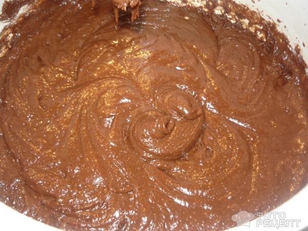 Рецепт: Торт "Шоколад на кипятке" - вкуснейший торт на сковороде без использования духовки.