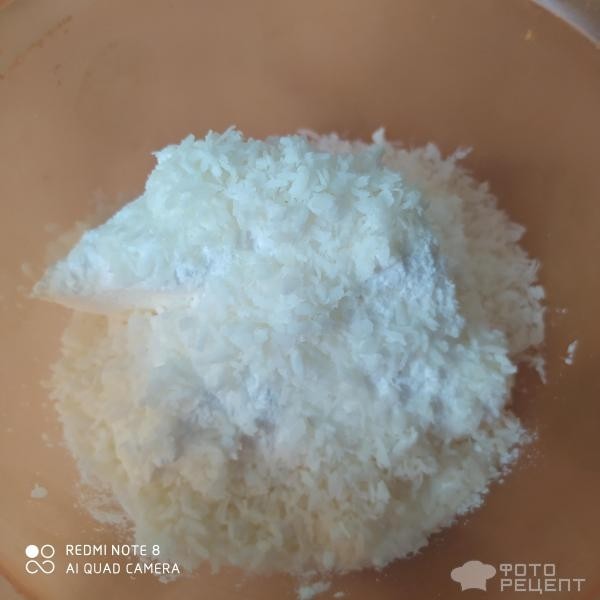 Рецепт: Глазированные сырки с кокосом - Домашние