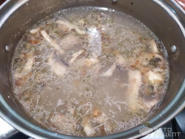 Рецепт: Грибной суп - с шампиньонами и курицей
