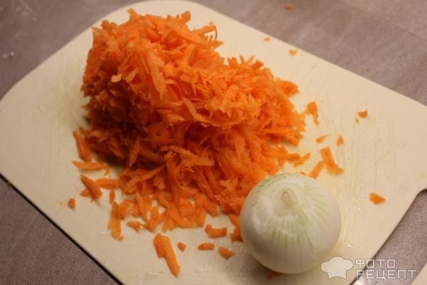 Рецепт: Плов с куриными сердечками - с морковью и луком
