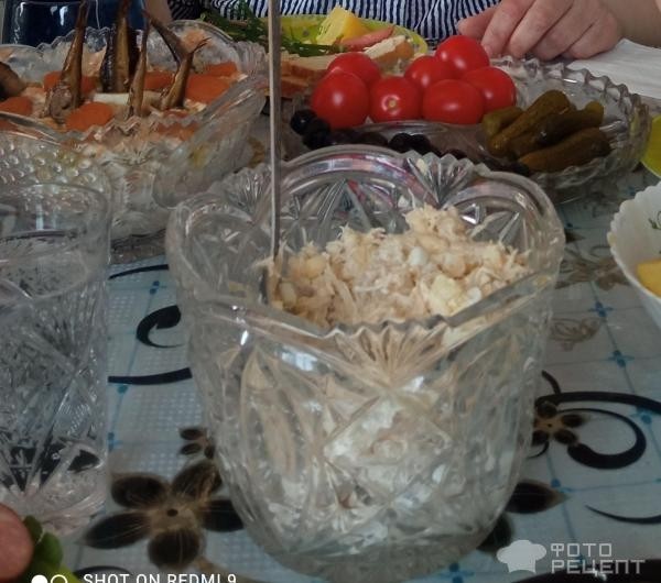 Рецепт: Салат с курицей "Снежинка" - с ананасами