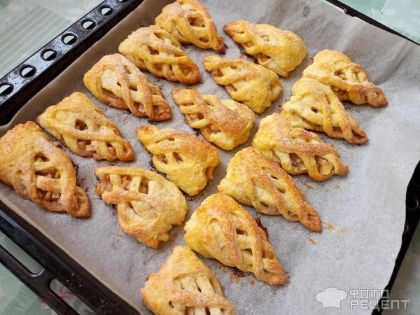 Рецепт: Печенье "Плетенки" с яблоками - очень ароматные и рассыпчатые