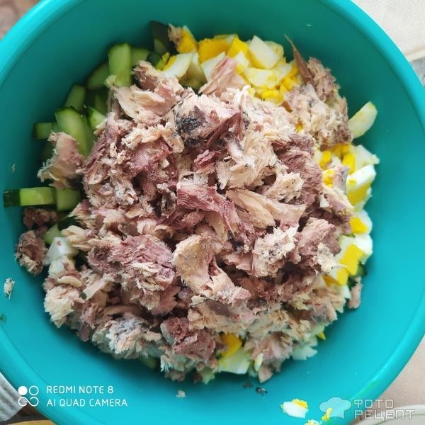 Рецепт: Салат из консервированного тунца - Сытный