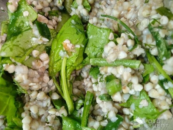Рецепт: Зеленая гречка с зеленью - Со шпинатом и стручковой фасолью