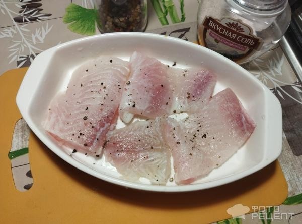 Рецепт: Рыба в омлете - пангасиус с овощам в омлете
