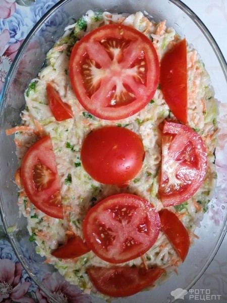 Рецепт: Кабачковая запеканка - С помидорами под сырной корочкой