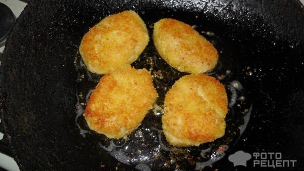 Рецепт: Картофельно пшеничные "Биточки" - "по - домашнему"