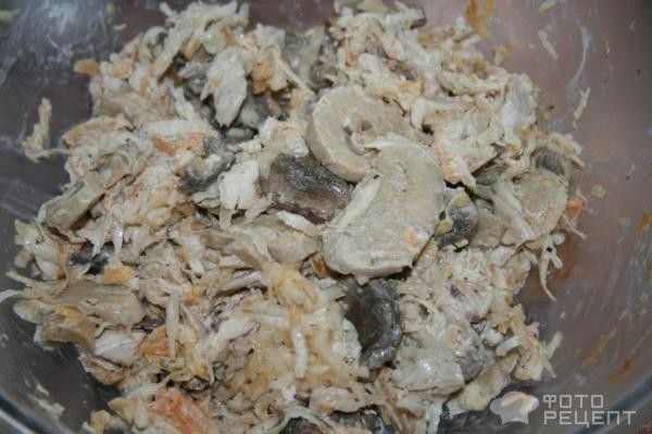 Рецепт: Салат с корнем сельдерея - с курицей и шампиньонами