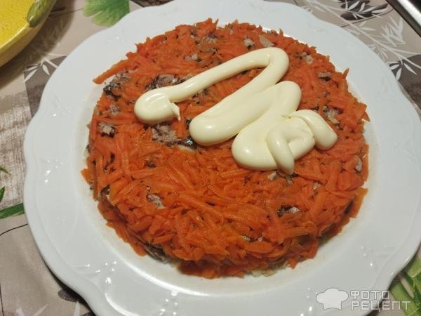 Рецепт: Салат Мимоза с копченым сыром - "Копченая мимоза" с копченой иваси и копчёным колбасным сыром