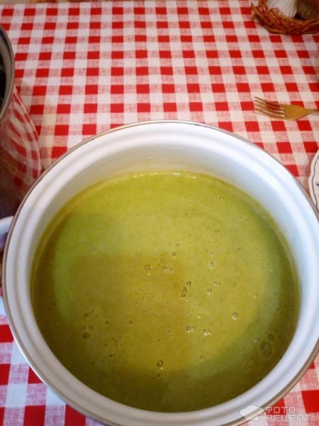 Рецепт: Суп-пюре из брокколи - По-домашнему