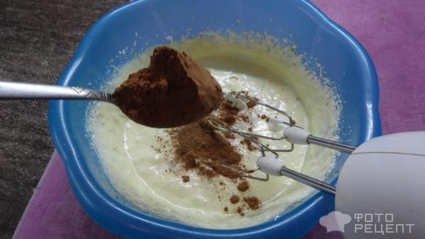 Рецепт: Шоколадное печенье с кремовой прослойкой - Быстро , не дорого и много.
