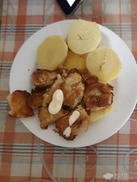 Рецепт: Филе палтуса в кляре - Вкусное блюдо, приготовленное в сковороде.