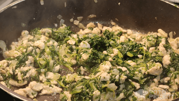 Рецепт: Индейка в сливочном соусе - со шпинатом