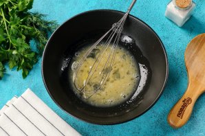 Ленивые хачапури с сыром на сковороде на кефире
