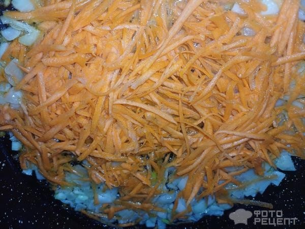 Рецепт: Салат из вареной свеклы "Вкусный" - С фасолью.