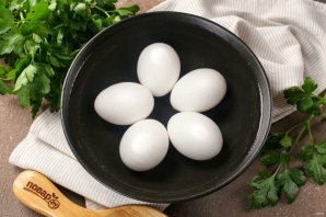 Яйца, запеченные в духовке