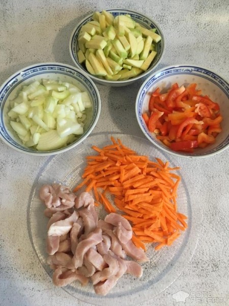 Рецепт: Макароны из полбы с овощами и томатным крем-соусом на масле ГХИ - За 15 минут